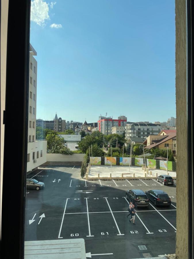 Rhizome / Well Anchored In The City Center Iasi Exterior photo